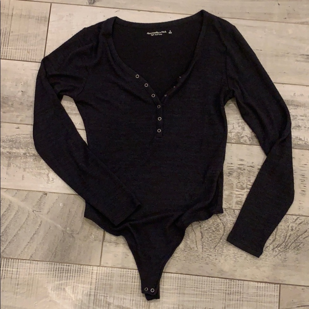 Abercrombie & Fitch soft At black bodysuit
